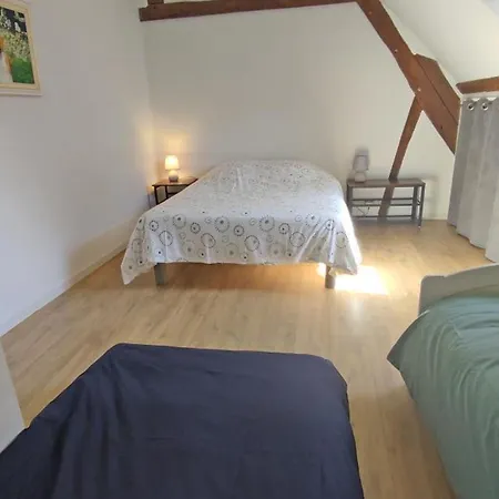 Manoir Du Xveme Siecle Avec Jardin Prive, Cheminee Et Animaux Acceptes - Fr-1-497-204 * Colombiers (Orne)