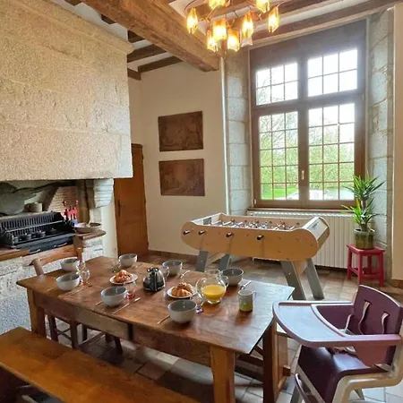 Manoir Du Xveme Siecle : Charme, Piscine, Cheminee, Jeux, Proche Foret, Ideal Famille. - Fr-1-497-204 Colombiers (Orne)