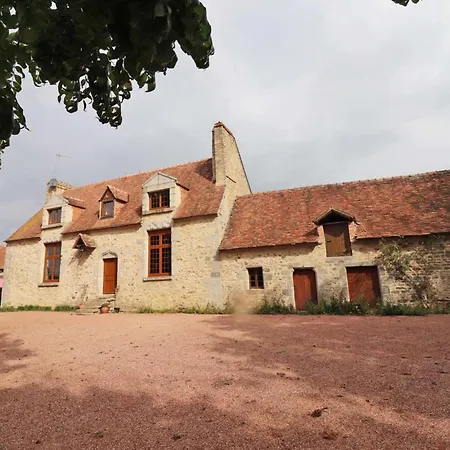 Manoir Du Xveme Siecle : Charme, Piscine, Cheminee, Jeux, Proche Foret, Ideal Famille. - Fr-1-497-204 Colombiers (Orne)