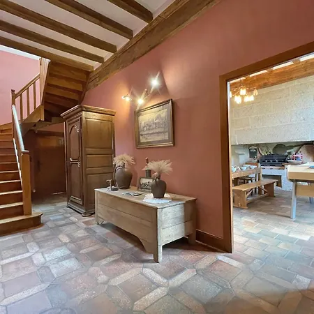 乡村民宿 Manoir Du Xveme Siecle Avec Jardin Prive, Cheminee Et Animaux Acceptes - Fr-1-497-204