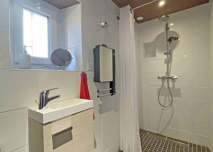 Manoir Du Xveme Siecle Avec Jardin Prive, Cheminee Et Animaux Acceptes - Fr-1-497-204 Colombiers (Orne)